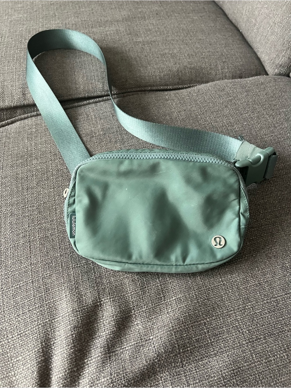 lululemon athletica Teal Green Crossbody Belt Bag